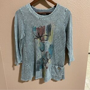 Jess & Jane Washed Blue Floral blouse shirt made in the U.S.A